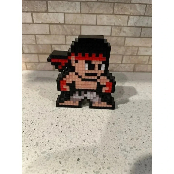 PDP Pixel Pals Capcom Street Fighter Ryu Collectible Lighted Figure sd - Picture 3 of 3